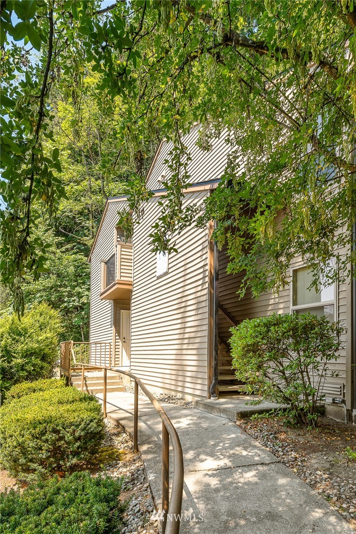 9805 Avondale Road Northeast, Unit K 135 Redmond, WA 98052 - Photo 11 of 11 Gallery Image 11