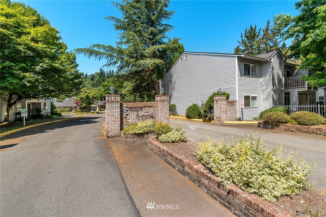 9805 Avondale Road Northeast, Unit K 135 Redmond, WA 98052 - Photo 2 of 11 Gallery Image 2