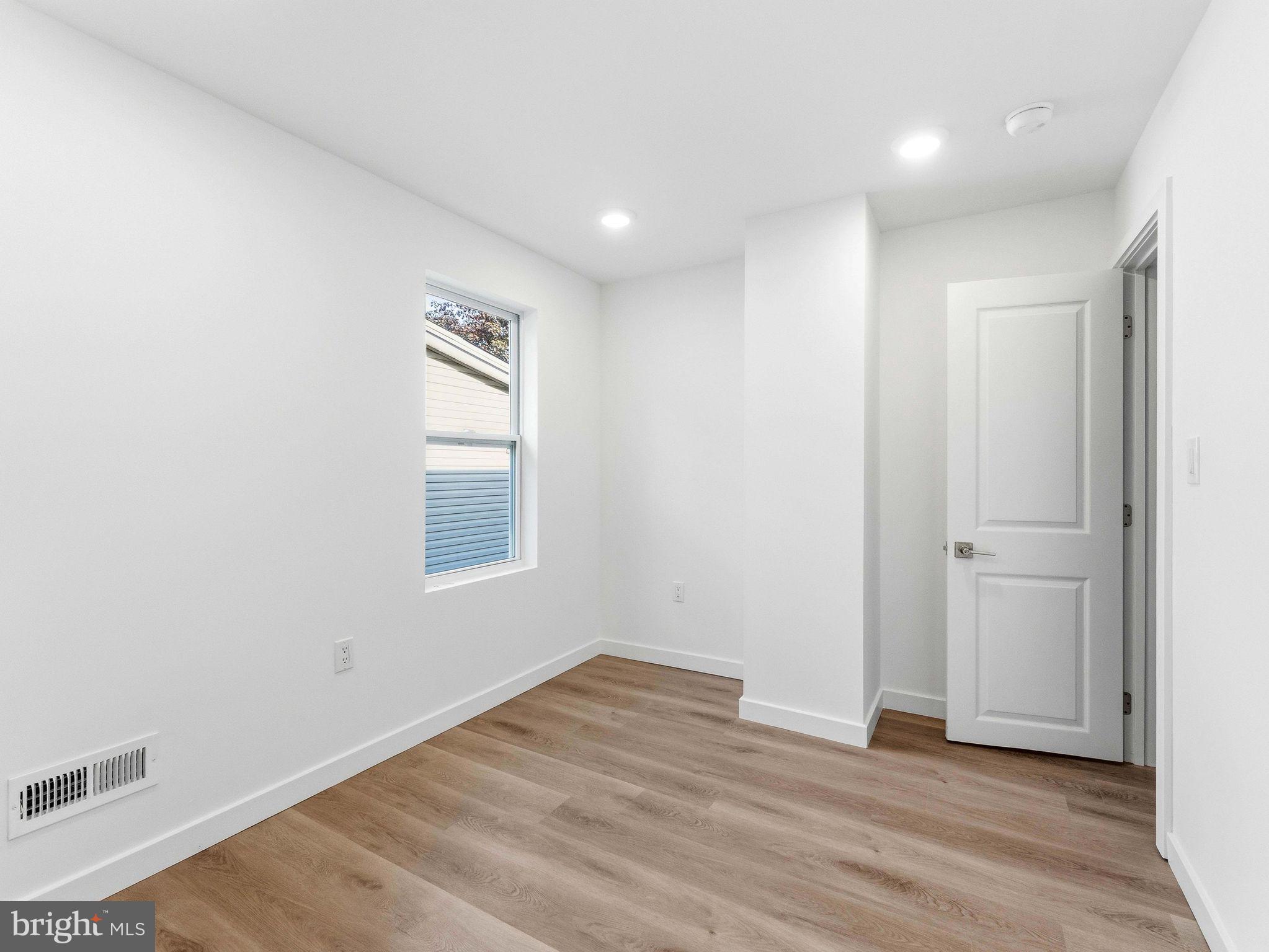 232 Washington Street Delanco, NJ 08075 - Photo 27 of 33 Bright and airy blank canvas room.