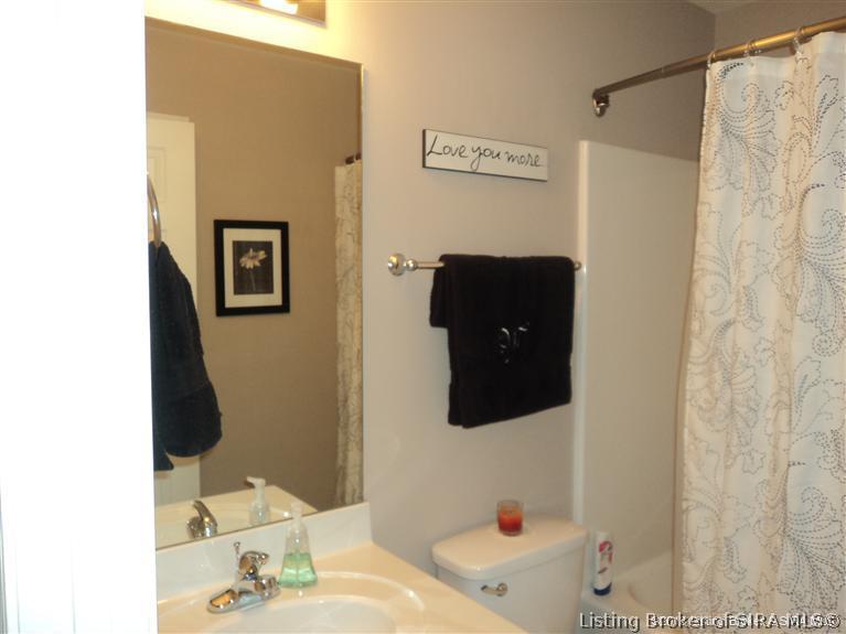 3814 Crown Ridge Lane Jeffersonville, IN 47130 - Photo 11 of 20