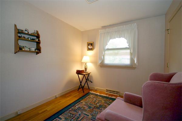 4 Norwich Road Norwood, MA 02062 - Photo 11 of 20 Gallery Image 11