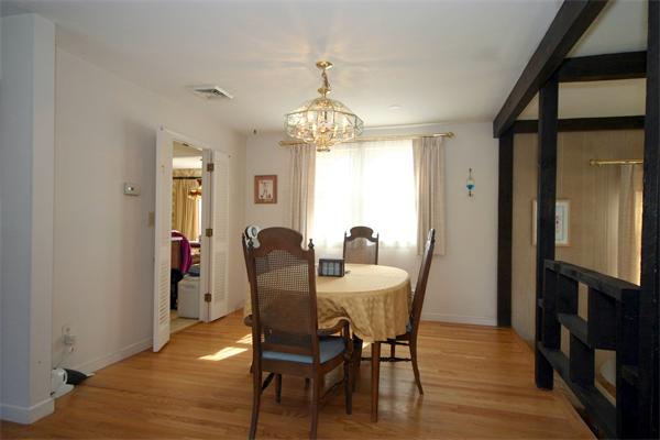 4 Norwich Road Norwood, MA 02062 - Photo 5 of 20 Gallery Image 5