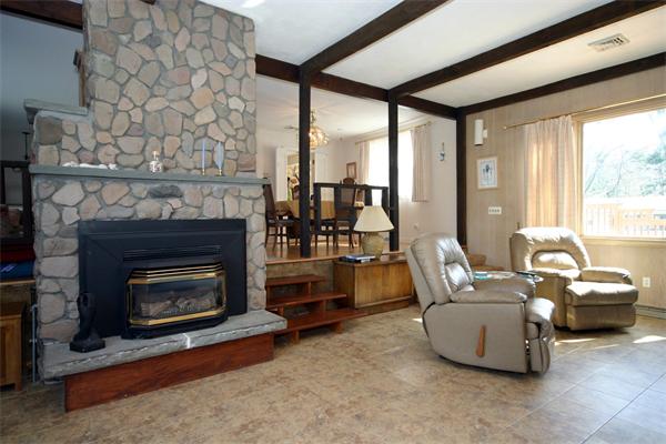 4 Norwich Road Norwood, MA 02062 - Photo 6 of 20 Gallery Image 6