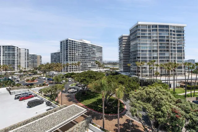 a picture of city view