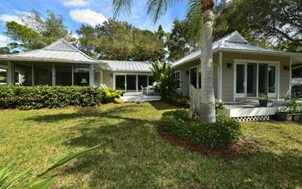 7208 Pine Needle Road Sarasota, FL 34242 - Photo 1 of 1 Gallery Image 1