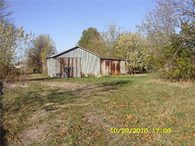 7224 Thompson Road Indianapolis, IN 46239 - Photo 3 of 4 Gallery Image 3