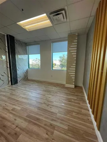 $18 | 7075 Kingspointe Parkway, Unit 9, Orlando, FL 32819