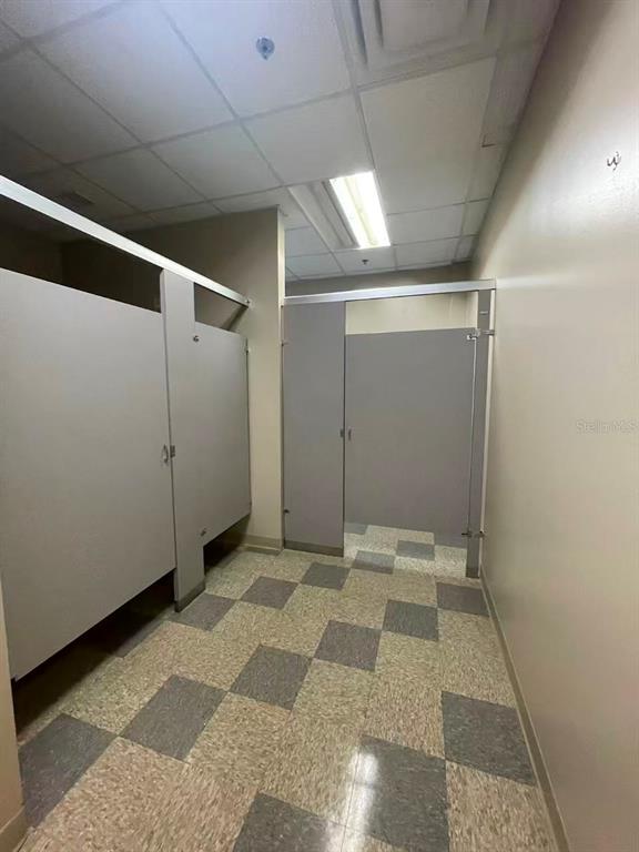 7075 Kingspointe Parkway, Unit 9 Orlando, FL 32819 - Photo 25 of 49 a view of an empty room