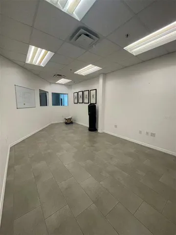 $18 | 7075 Kingspointe Parkway, Unit 9, Orlando, FL 32819