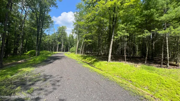 $275,000 | 10 Rockaway Road, Accord, NY 12404