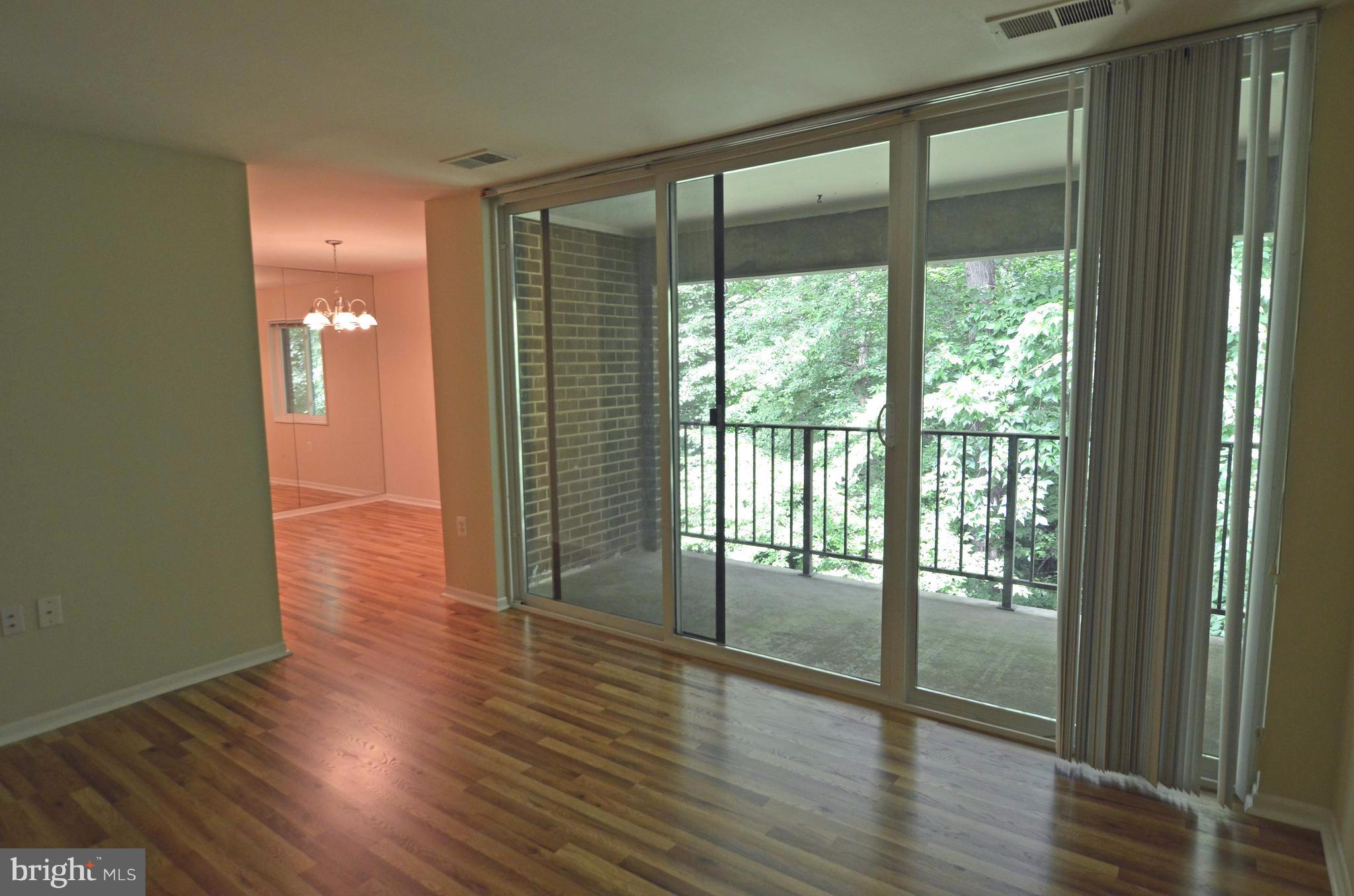 1523 Northgate Square, Unit 22B Reston, VA 20190 - Photo 8 of 21 Family Room