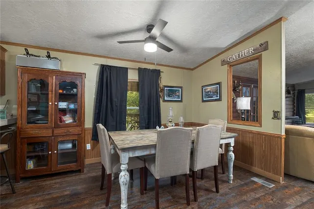 $245,000 | 565 Southeast 1131 Road, Osceola, MO 64776