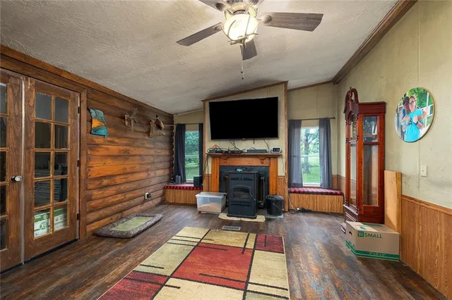 $245,000 | 565 Southeast 1131 Road, Osceola, MO 64776