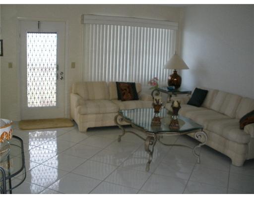 4037 Cornwall East, Unit 4037 Boca Raton, FL 33434 - Photo 4 of 7 Additional Photo
