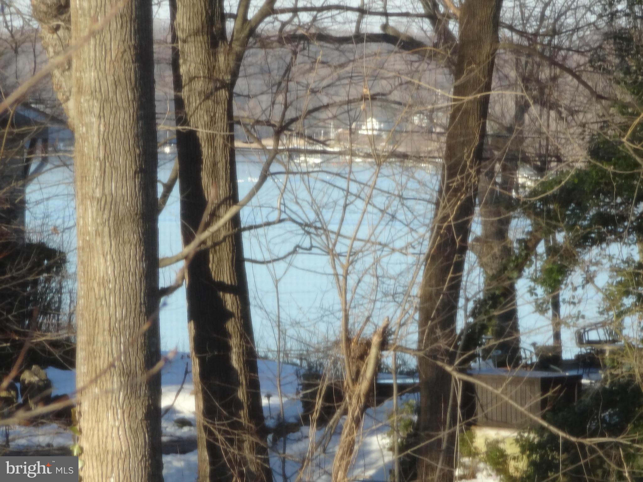 121 Edgehill Road Annapolis, MD 21405 - Photo 2 of 30 Winter Water View