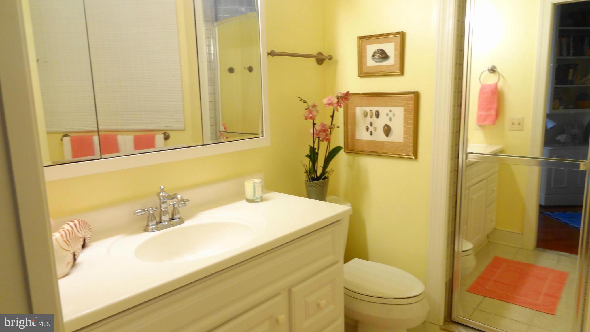 121 Edgehill Road Annapolis, MD 21405 - Photo 14 of 30 Bedroom (Master)
