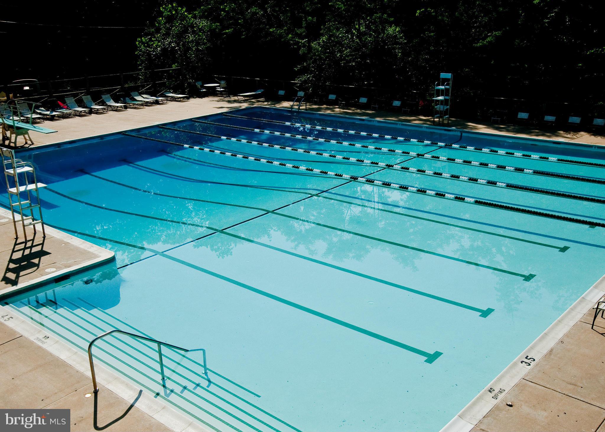 121 Edgehill Road Annapolis, MD 21405 - Photo 27 of 30 Community Pool