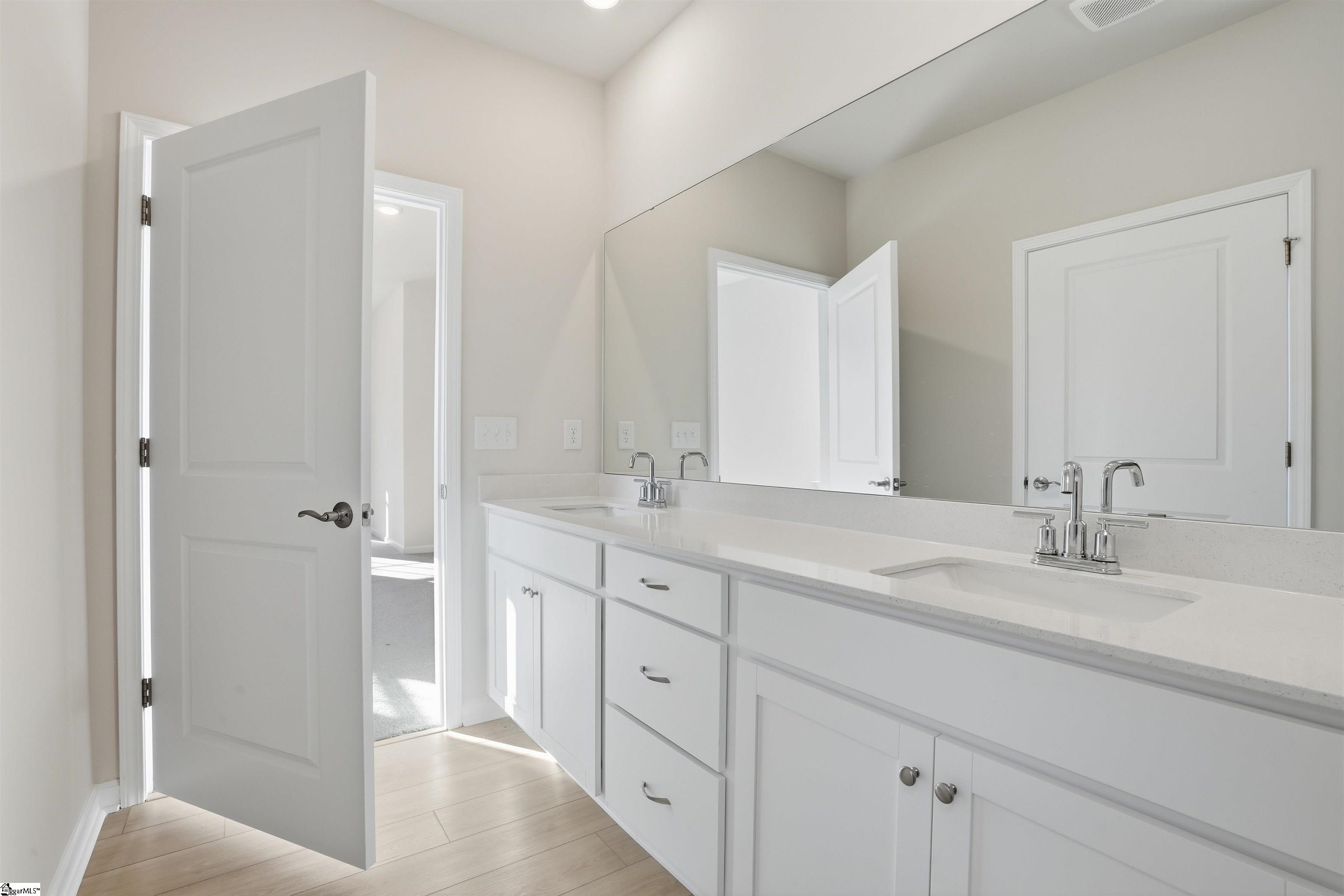 495 Adhurst Drive, Unit AA 61 Enoree, SC 29335 - Photo 13 of 32