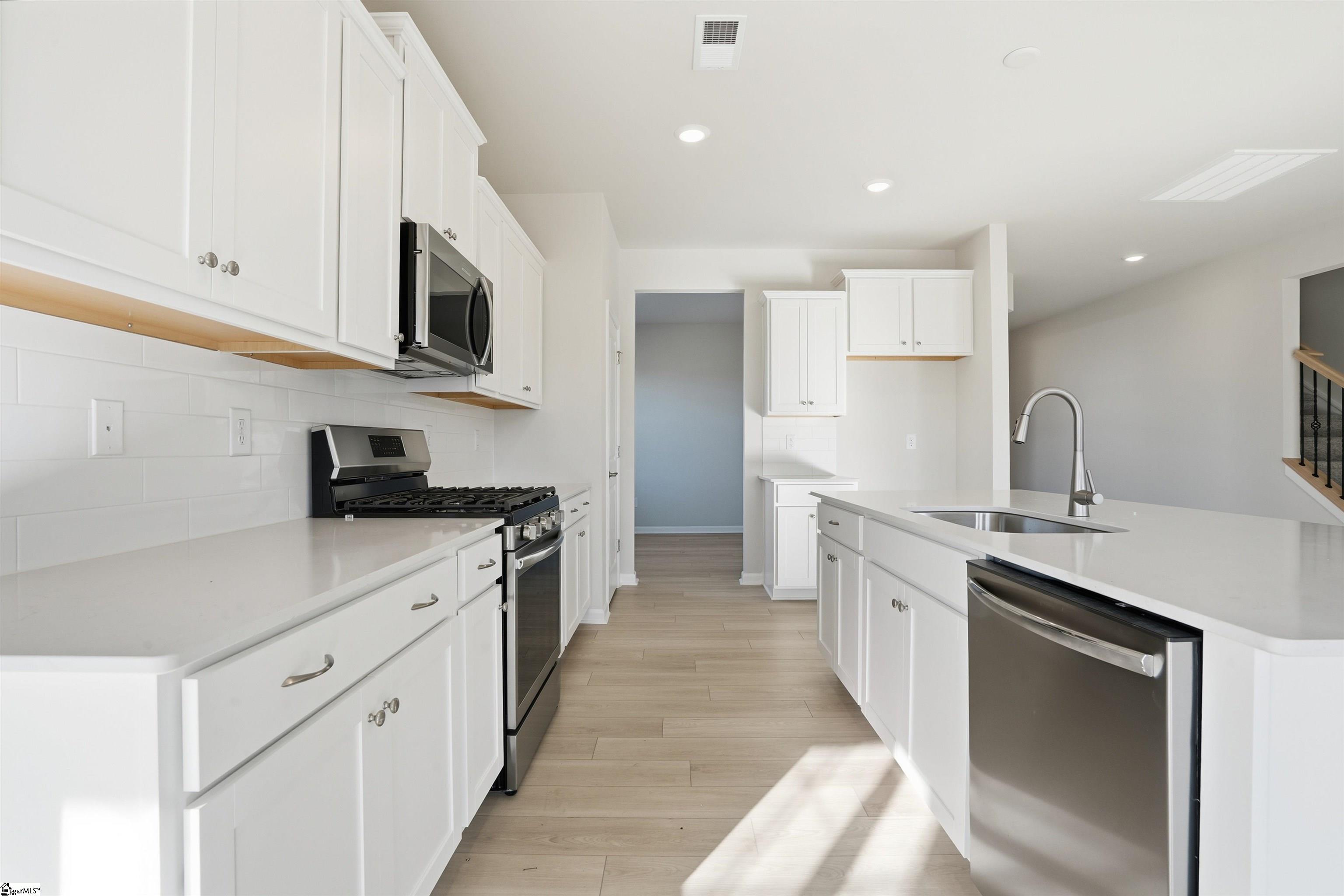 495 Adhurst Drive, Unit AA 61 Enoree, SC 29335 - Photo 14 of 32