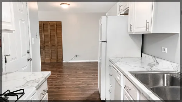 $2,200 | 1334 Mc Cameron Avenue, Lockport, IL 60441