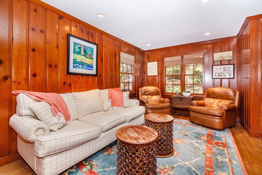 2 Monroe Road Wellesley, MA 02481 - Photo 9 of 25 Gallery Image 9