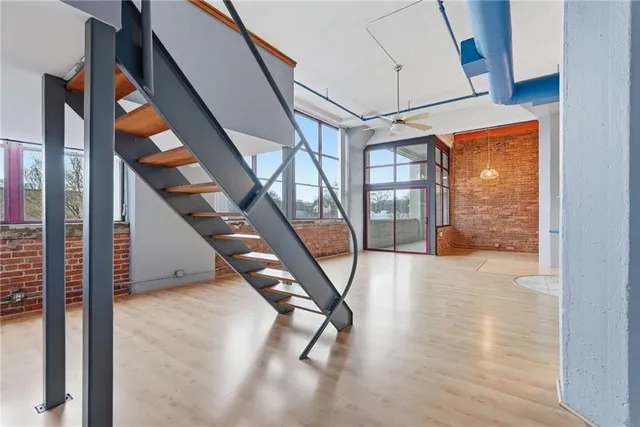 $350,000 | 5850 Centre Avenue, Unit 210, Pittsburgh, PA 15206