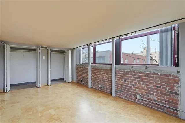 $350,000 | 5850 Centre Avenue, Unit 210, Pittsburgh, PA 15206