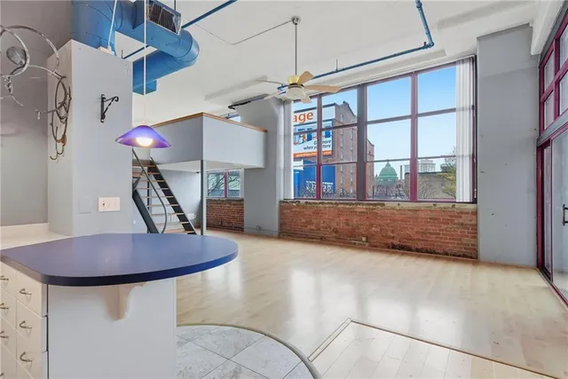 $350,000 | 5850 Centre Avenue, Unit 210, Pittsburgh, PA 15206