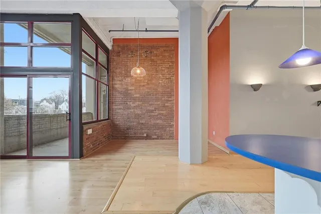 $350,000 | 5850 Centre Avenue, Unit 210, Pittsburgh, PA 15206