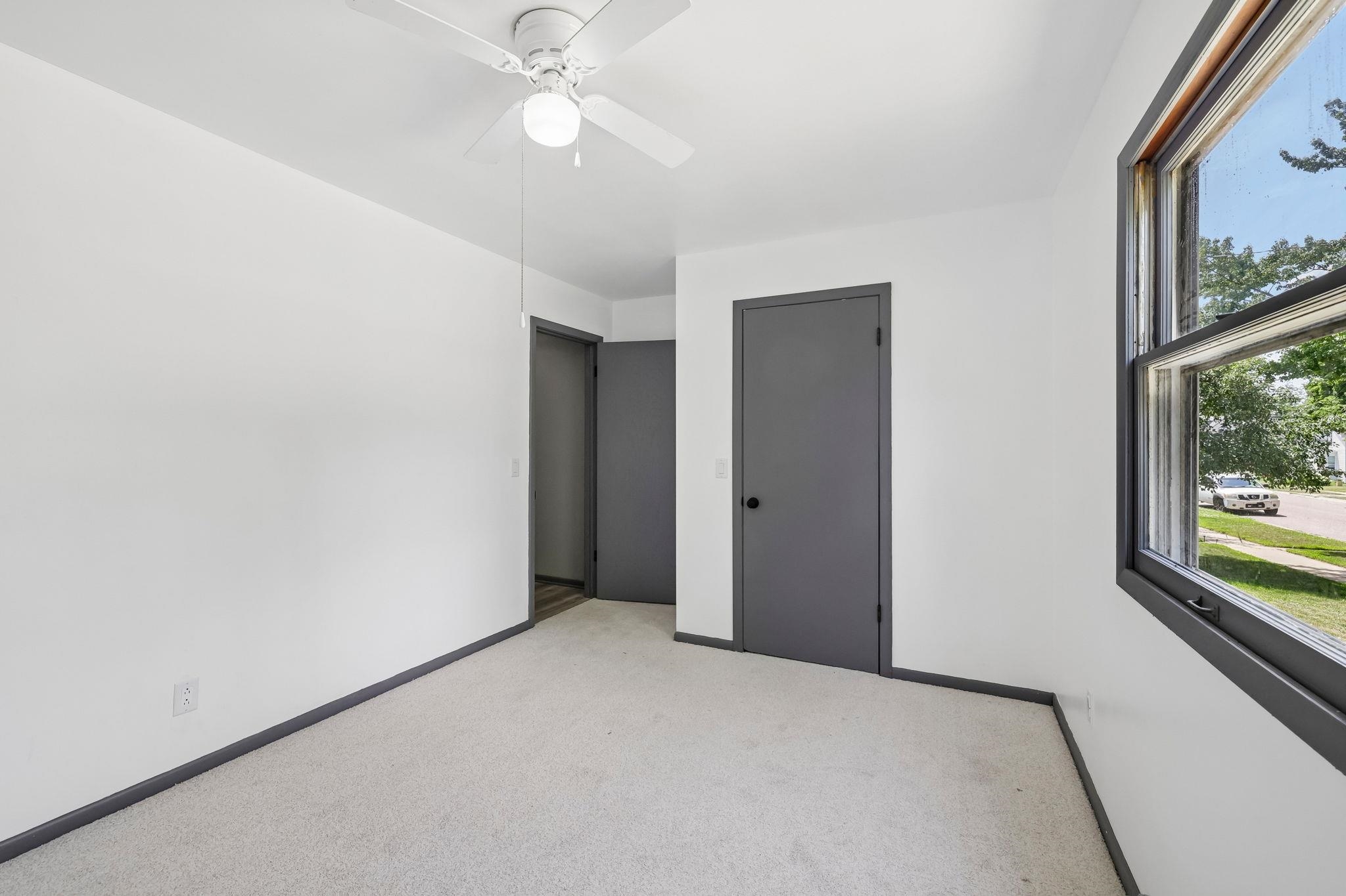 618 East Conant Street Portage, WI 53901 - Photo 13 of 19