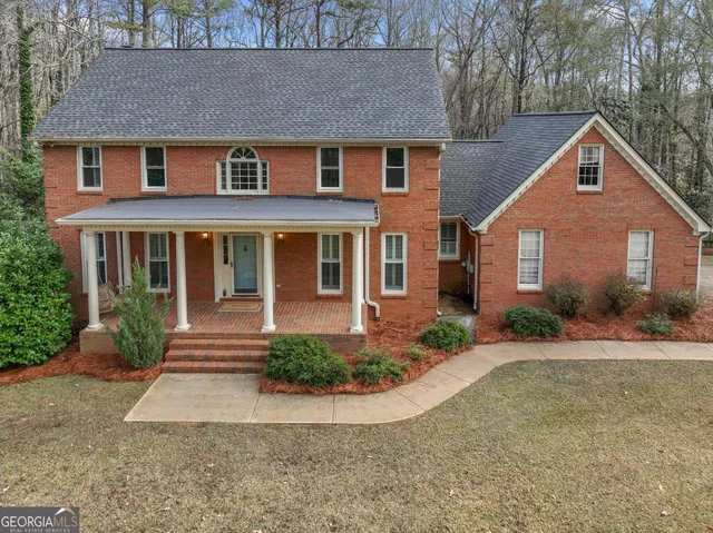 $519,000 | 2230 Castle Lake Drive, Tyrone, GA 30290