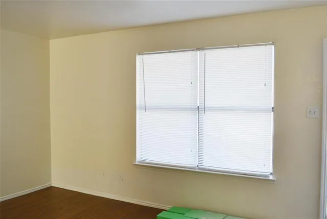 $825 | 2526 West Prairie Street, Unit 102, Denton, TX 76201