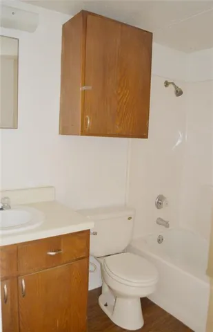 $825 | 2526 West Prairie Street, Unit 102, Denton, TX 76201