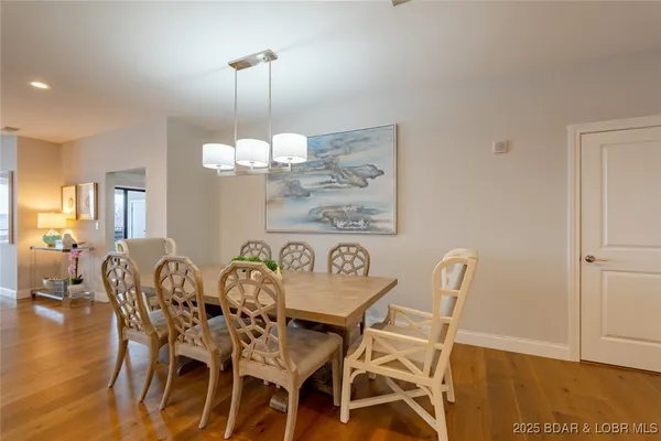 $1,550,000 | 166 Captiva Drive, Unit 3E, Sunrise Beach, MO 65079