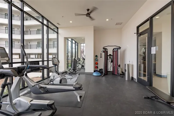 $1,550,000 | 166 Captiva Drive, Unit 3E, Sunrise Beach, MO 65079