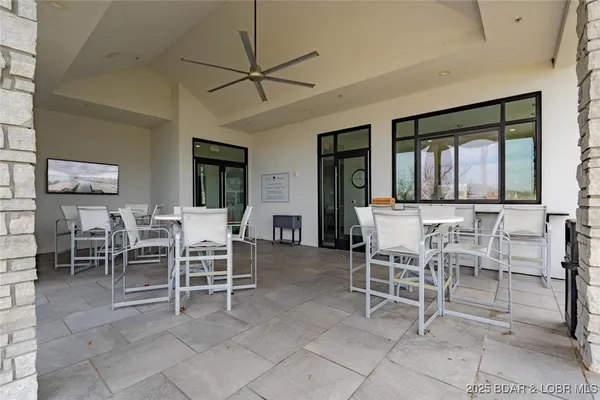 $1,550,000 | 166 Captiva Drive, Unit 3E, Sunrise Beach, MO 65079