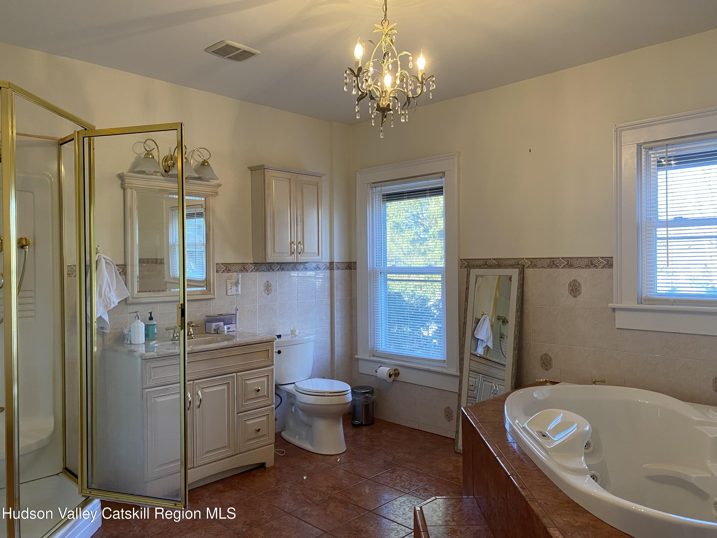 7 Johnston Avenue, Unit 2 Kingston, NY 12401 - Photo 11 of 16 IMG-4177