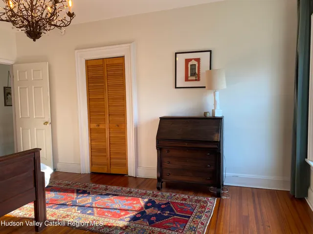 $3,400 | 7 Johnston Avenue, Unit 2, Kingston, NY 12401