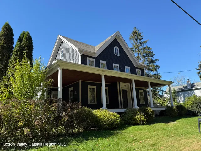 $3,400 | 7 Johnston Avenue, Unit 2, Kingston, NY 12401