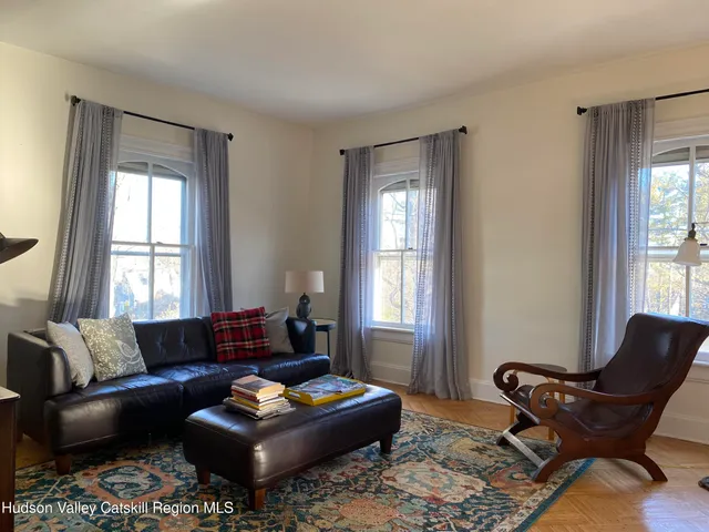 $3,400 | 7 Johnston Avenue, Unit 2, Kingston, NY 12401