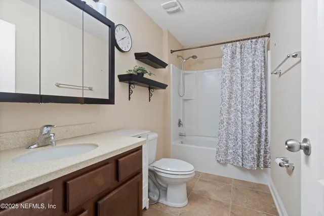 $549,999 | 11781 Paddock Gates Drive, Jacksonville, FL 32223