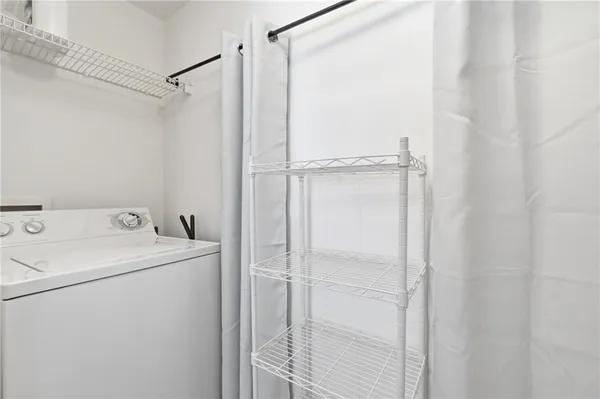 $235,000 | 800 Peachtree Street Northeast, Unit 1512, Atlanta, GA 30308