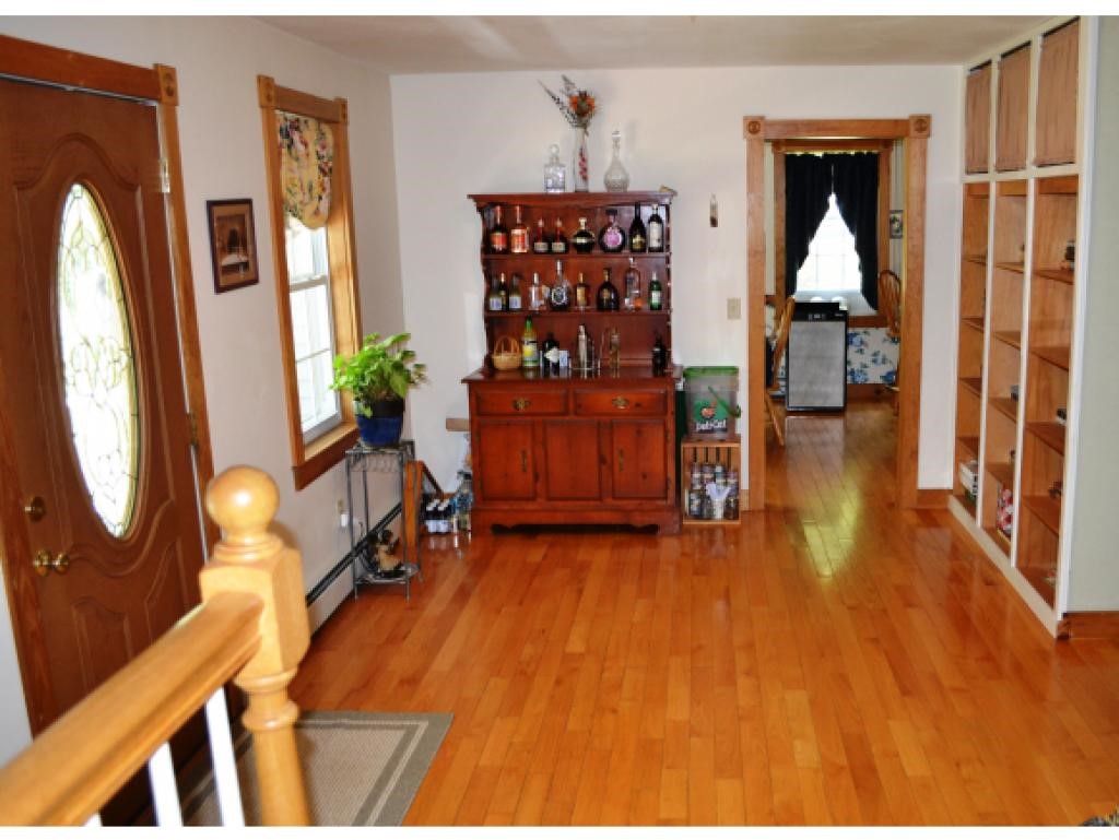 34 Ray Road Dunbarton, NH 03046 - Photo 3 of 34