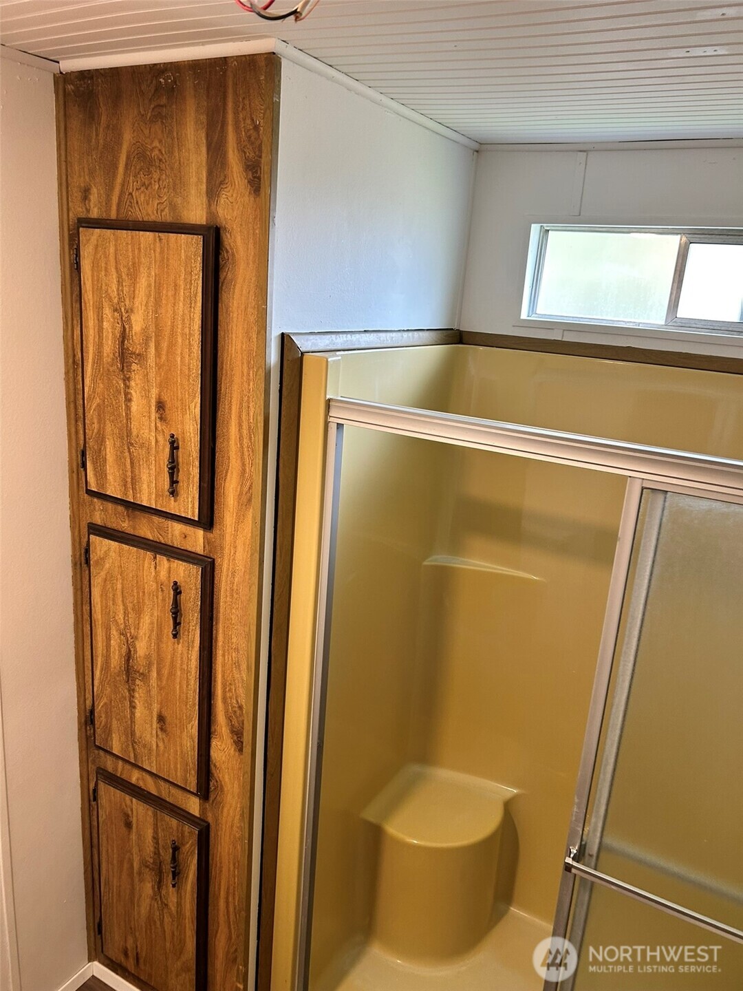 791 Elliot Court Sequim, WA 98382 - Photo 17 of 37 a bathroom with a granite countertop sink and a toilet
