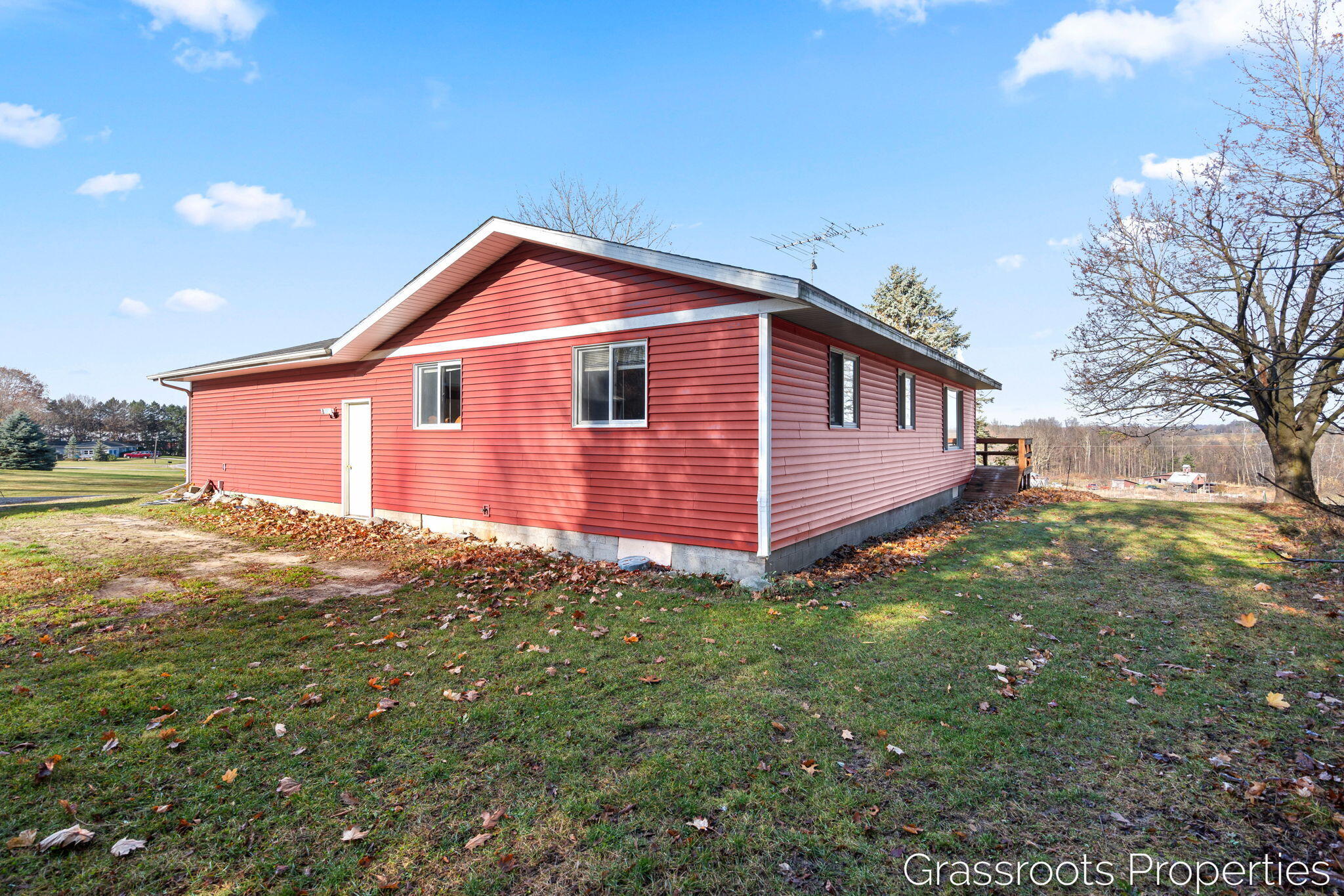 3291 West Hayes Road New Era, MI 49446 - Photo 13 of 32 13-web-or-mls-3291 Hayes Rd-24