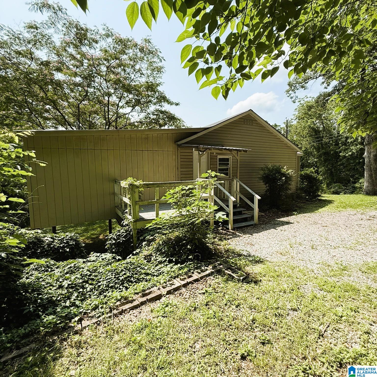 528 Blue Bell Road Birmingham, AL 35214 - Photo 3 of 13