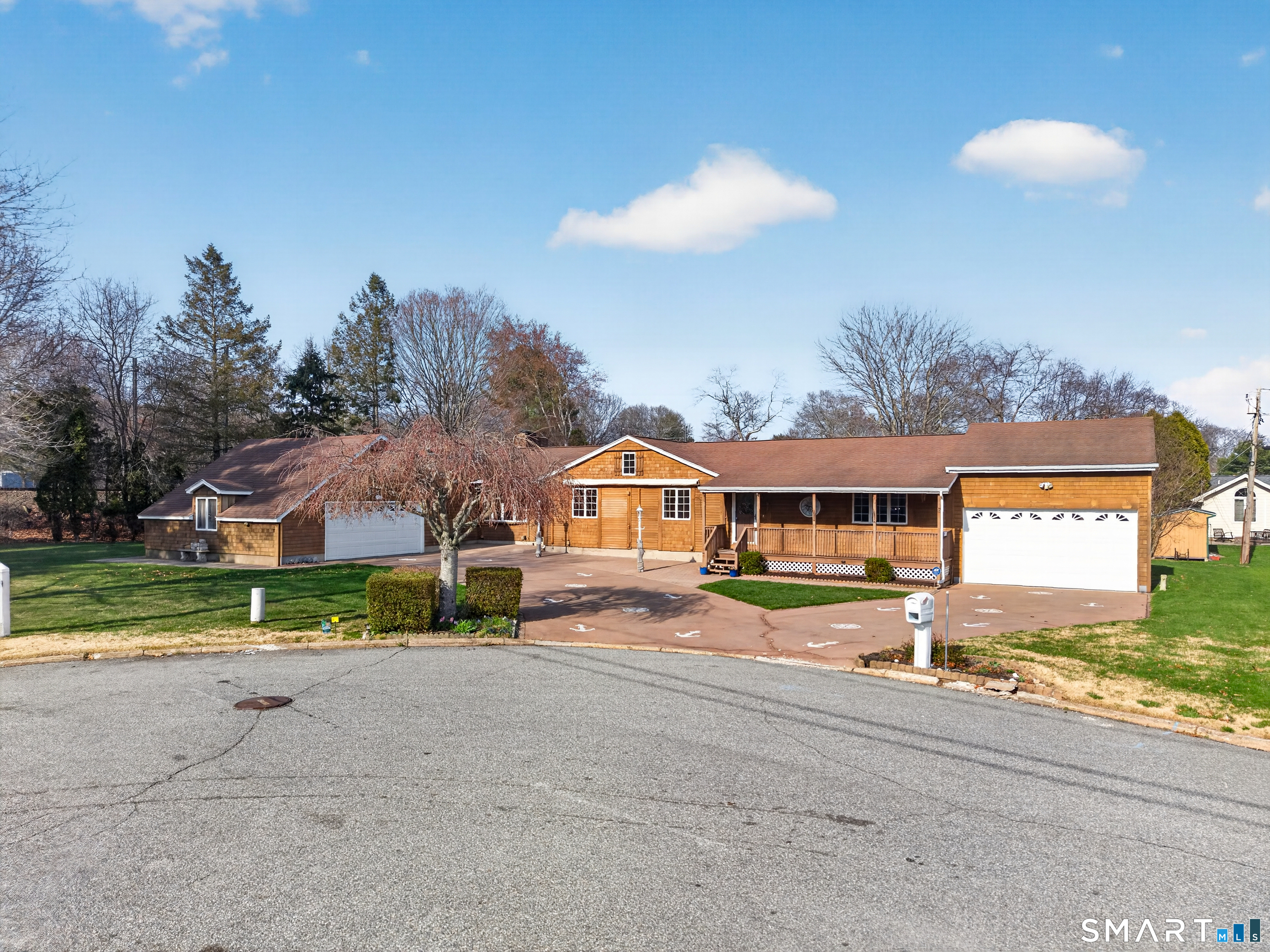 21 Gun Shot Road Waterford, CT 06385 - Photo 2 of 35