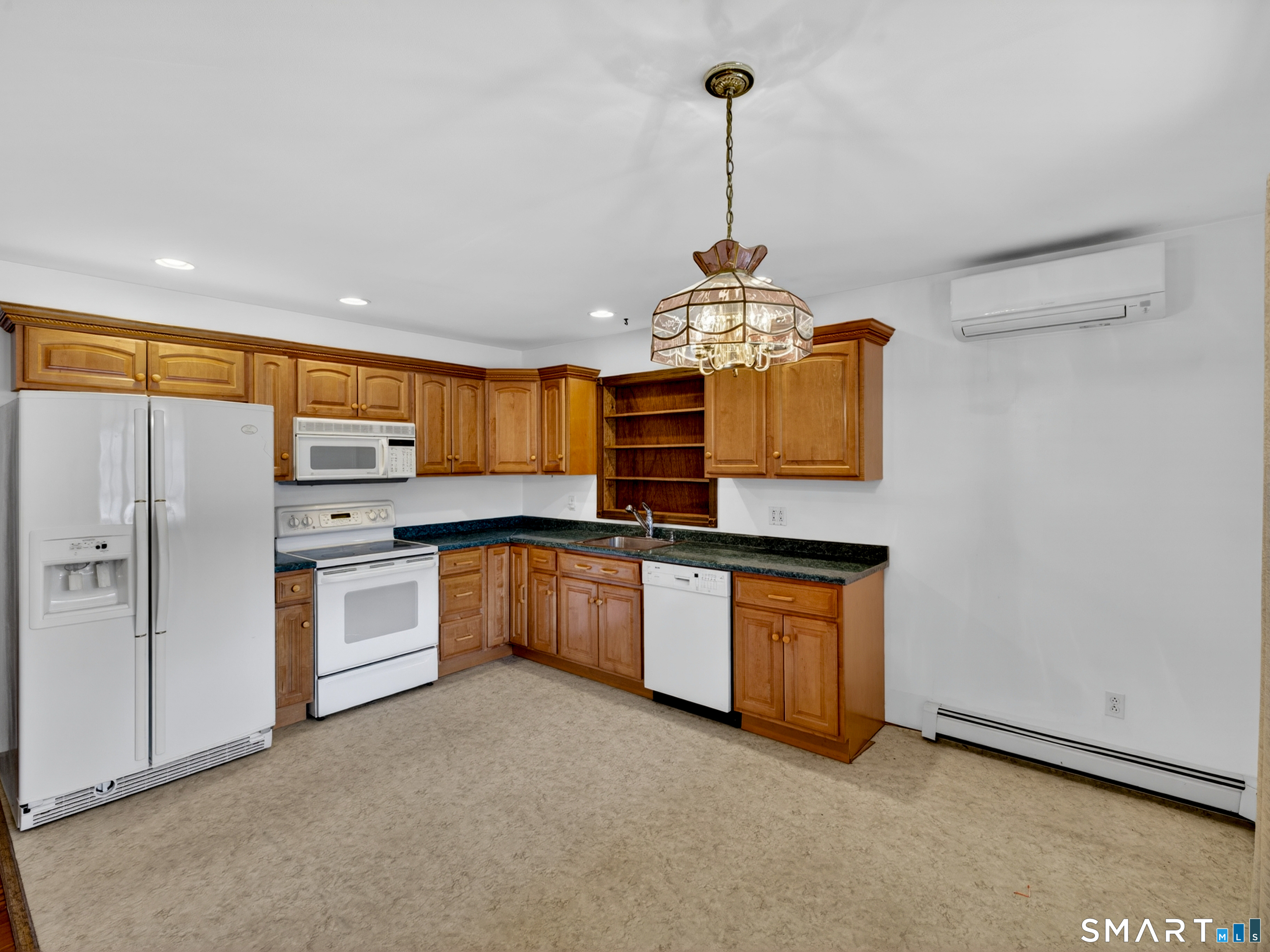 21 Gun Shot Road Waterford, CT 06385 - Photo 27 of 35