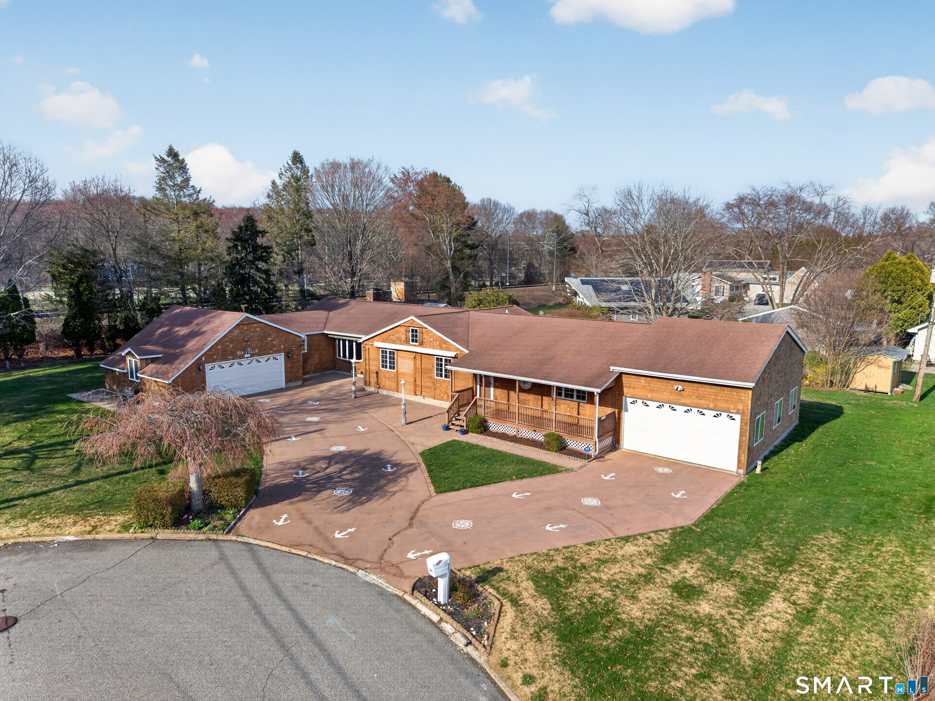 21 Gun Shot Road Waterford, CT 06385 - Photo 3 of 35