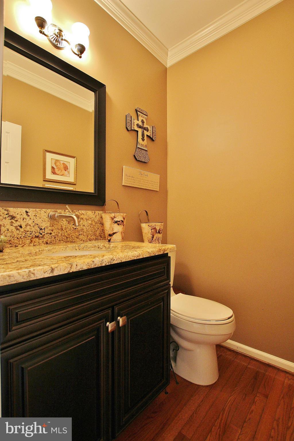 12552 Curling Road Manassas, VA 20112 - Photo 5 of 30 Bath